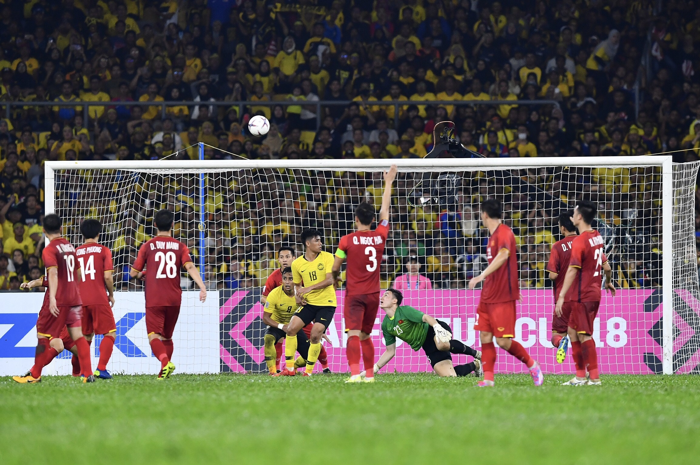 đội tuyển Việt Nam, chung kết AFF Cup, Triệu Quang Hà ảnh 1 doi tuyen Viet Nam, chung ket AFF Cup, Trieu Quang Ha anh 1