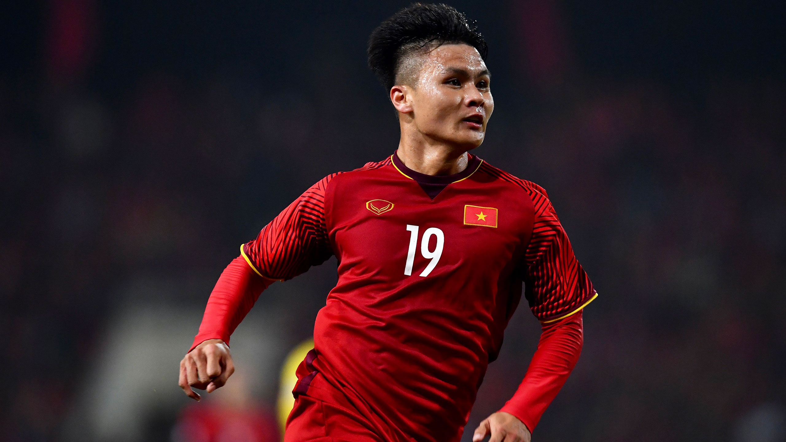 Tuyen Viet Nam va Han Quoc tranh cup lien khu vuc hinh anh