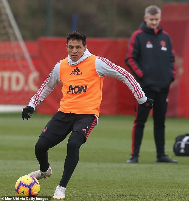 Alexis Sanchez, Ole Solskjaer, Man Utd, Jose Mourinho ảnh 1 Alexis Sanchez, Ole Solskjaer, Man Utd, Jose Mourinho anh 1