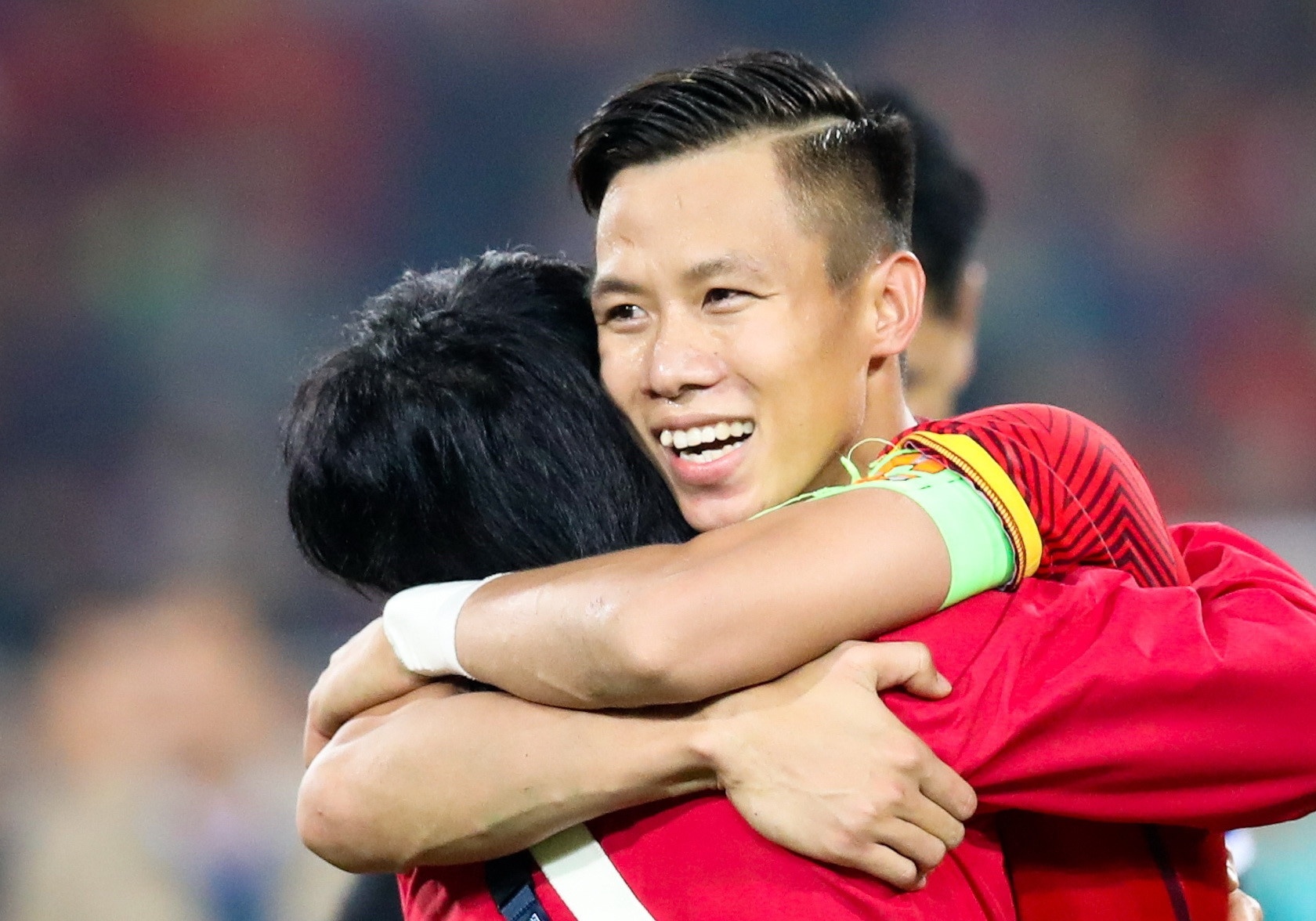 Sau Que Ngoc Hai, Vu Minh Tuan, CLB Viettel tiep tuc tim kiem tan binh hinh anh