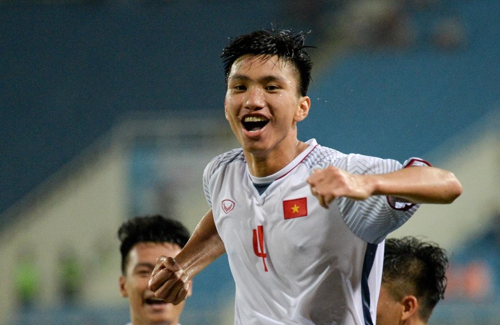 Cong Phuong da chinh, Doan Van Hau du bi o tran ra quan tai Asian Cup hinh anh