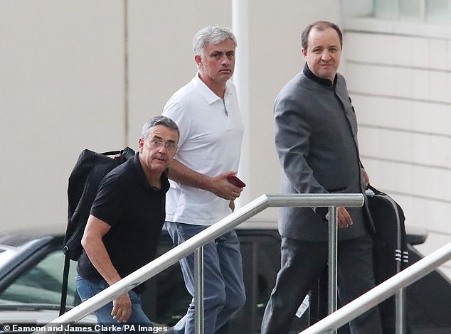 Mourinho bị sa thải, Mourinho tìm bến đỗ mới ảnh 1 Mourinho bi sa thai, Mourinho tim ben do moi anh 1