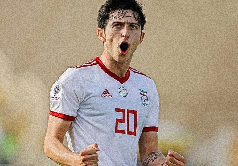 Tien dao Azmoun lap cu dup vao luoi Van Lam, co tai nang the nao? hinh anh