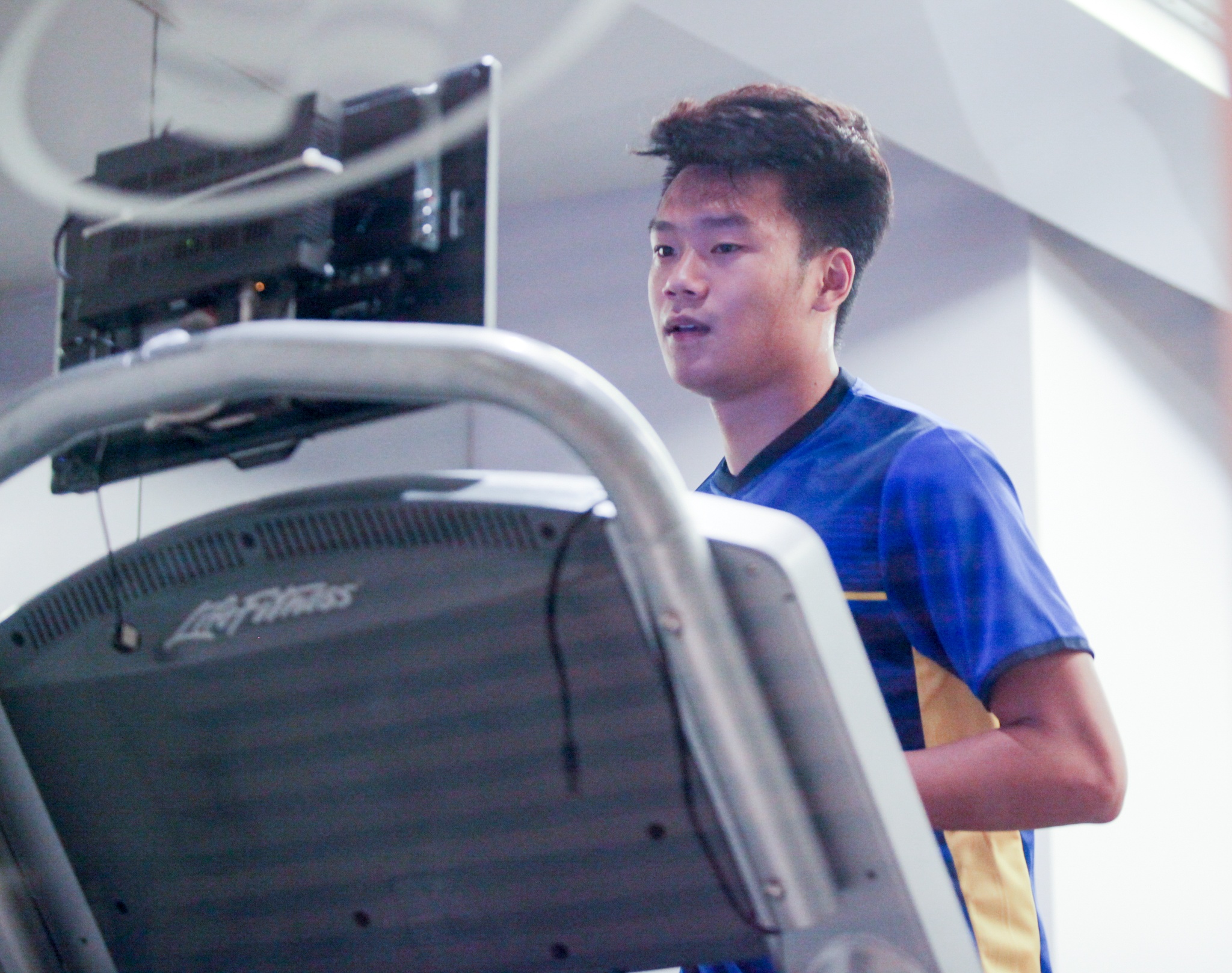 Doi tuyen Viet Nam nghi tap,  Viet Nam thua Iran,  Asian Cup 2019 anh 4