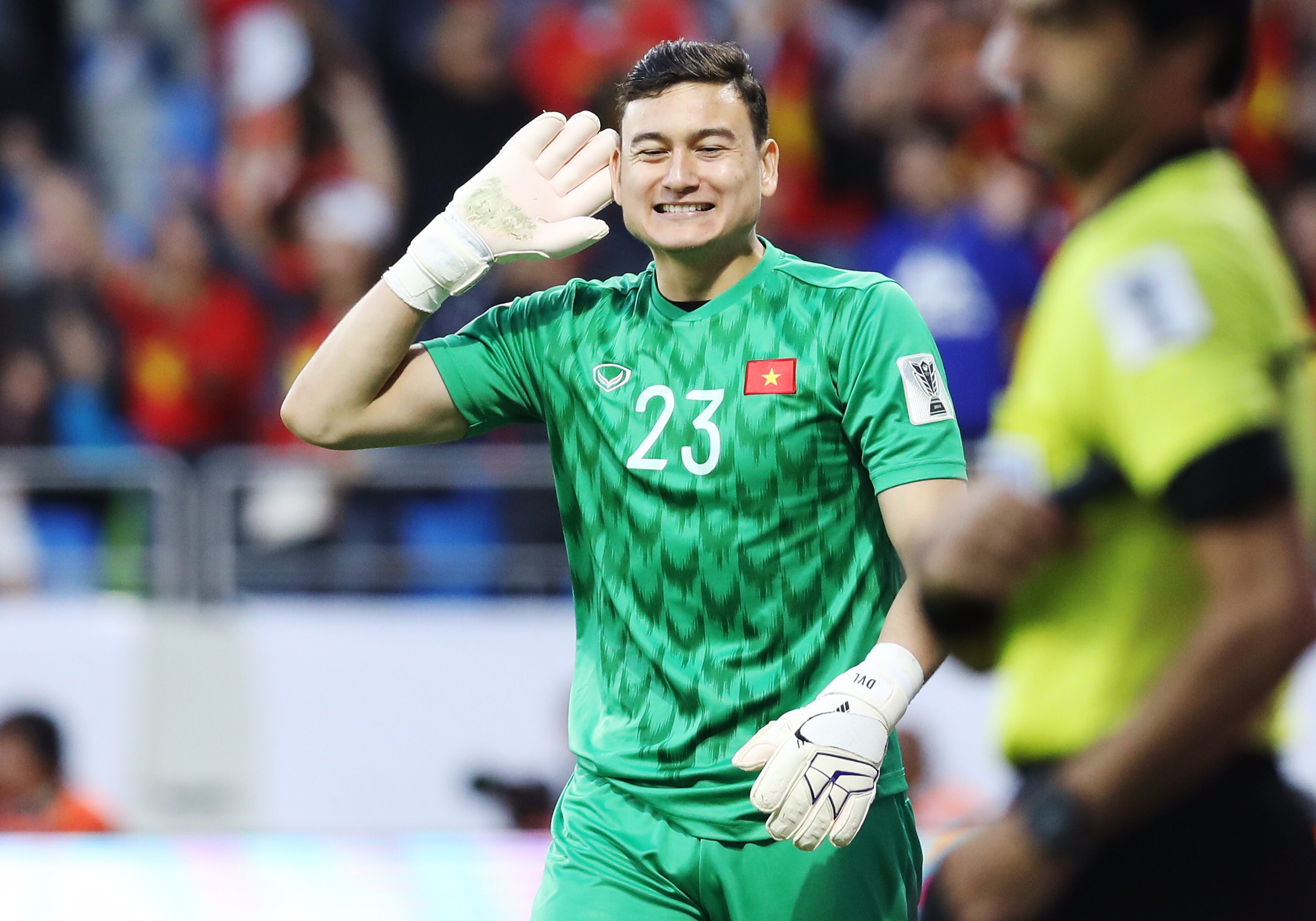 Dang Van Lam: 'Tuyen Viet Nam may man nhung xung dang vao tu ket' hinh anh