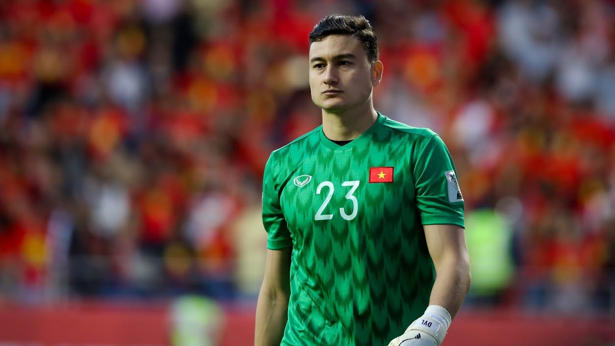 HLV Park dan do gi voi Dang Van Lam trong loat sut luan luu? hinh anh