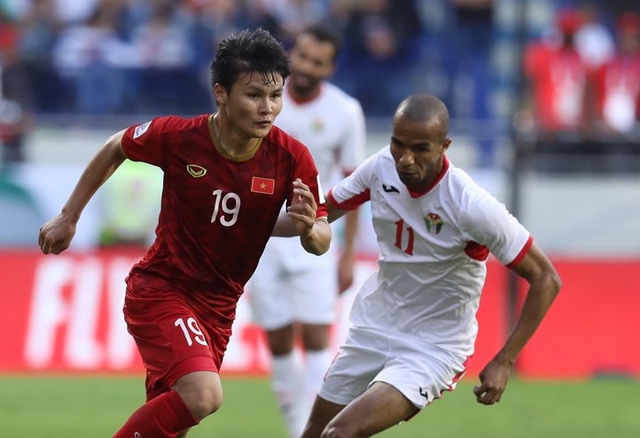 Cong Phuong, Quang Hai da chinh trong tran tu ket gap Nhat Ban hinh anh