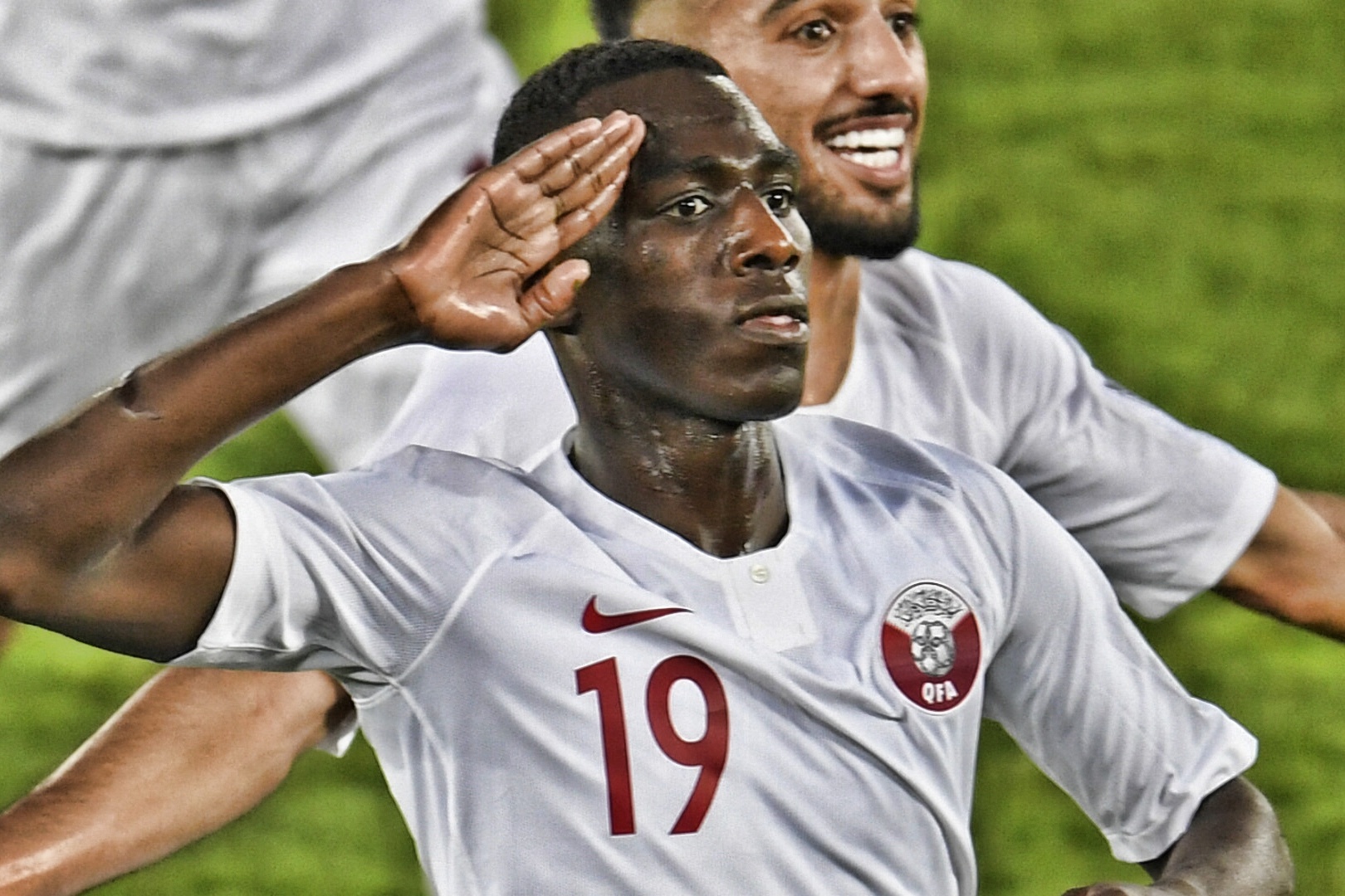 AC Milan co y dinh chieu mo ngoi sao Asian Cup 2019 hinh anh