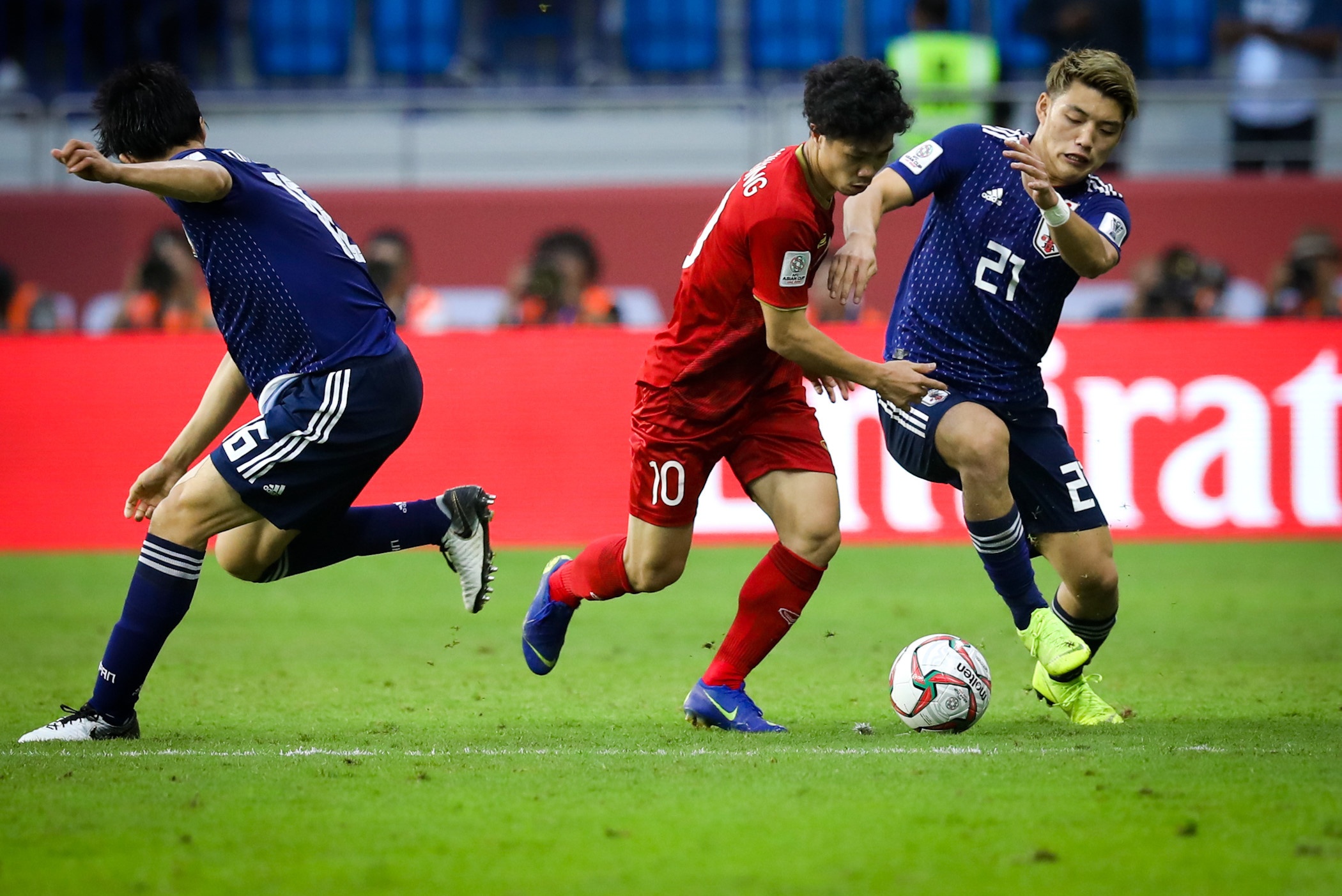 Cong Phuong,  doi tuyen Viet Nam,  Incheon United,  Han Quoc anh 1