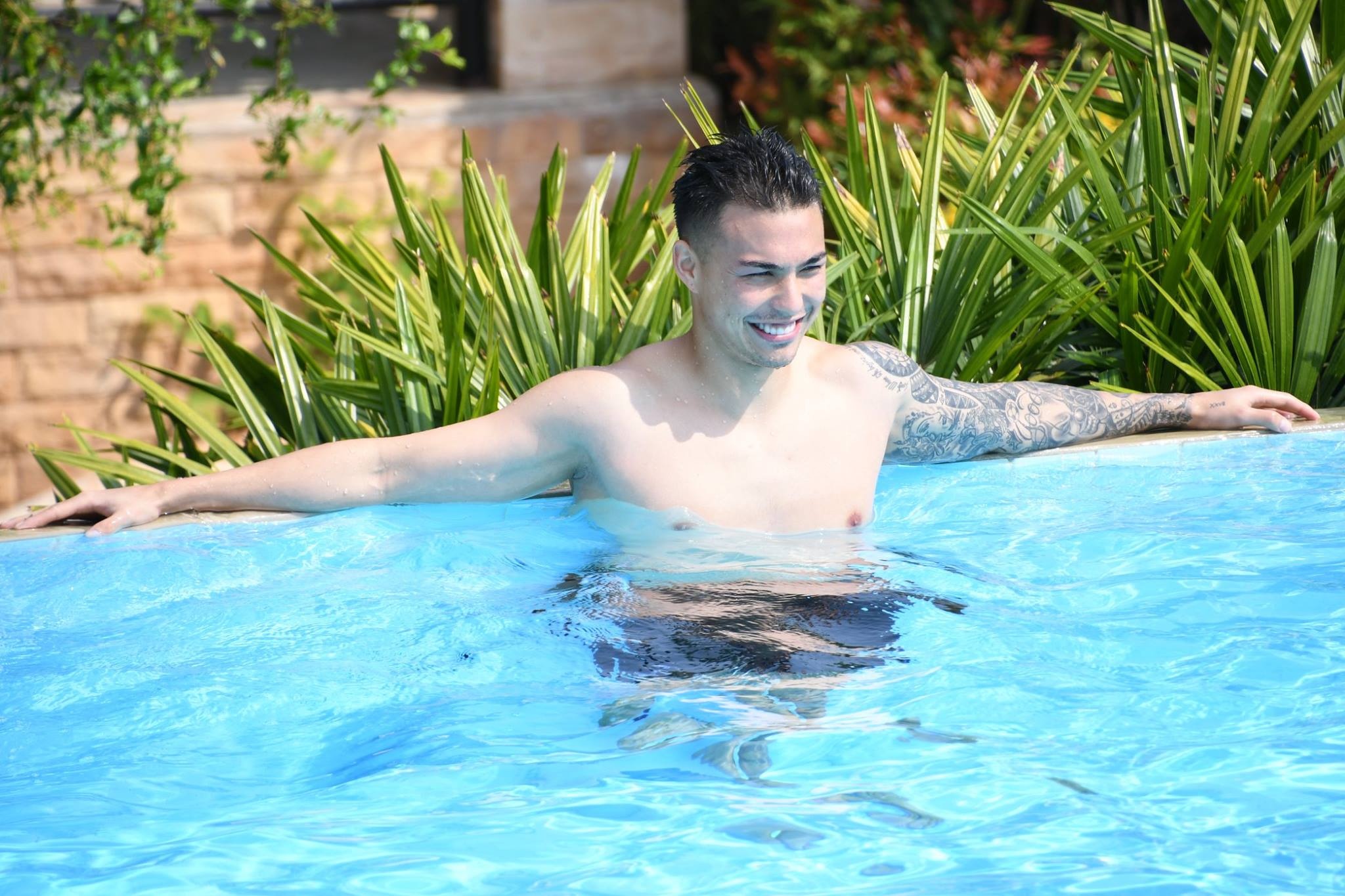 Dang Van Lam,  doi tuyen Viet Nam,  Muangthong United,  thu mon anh 9