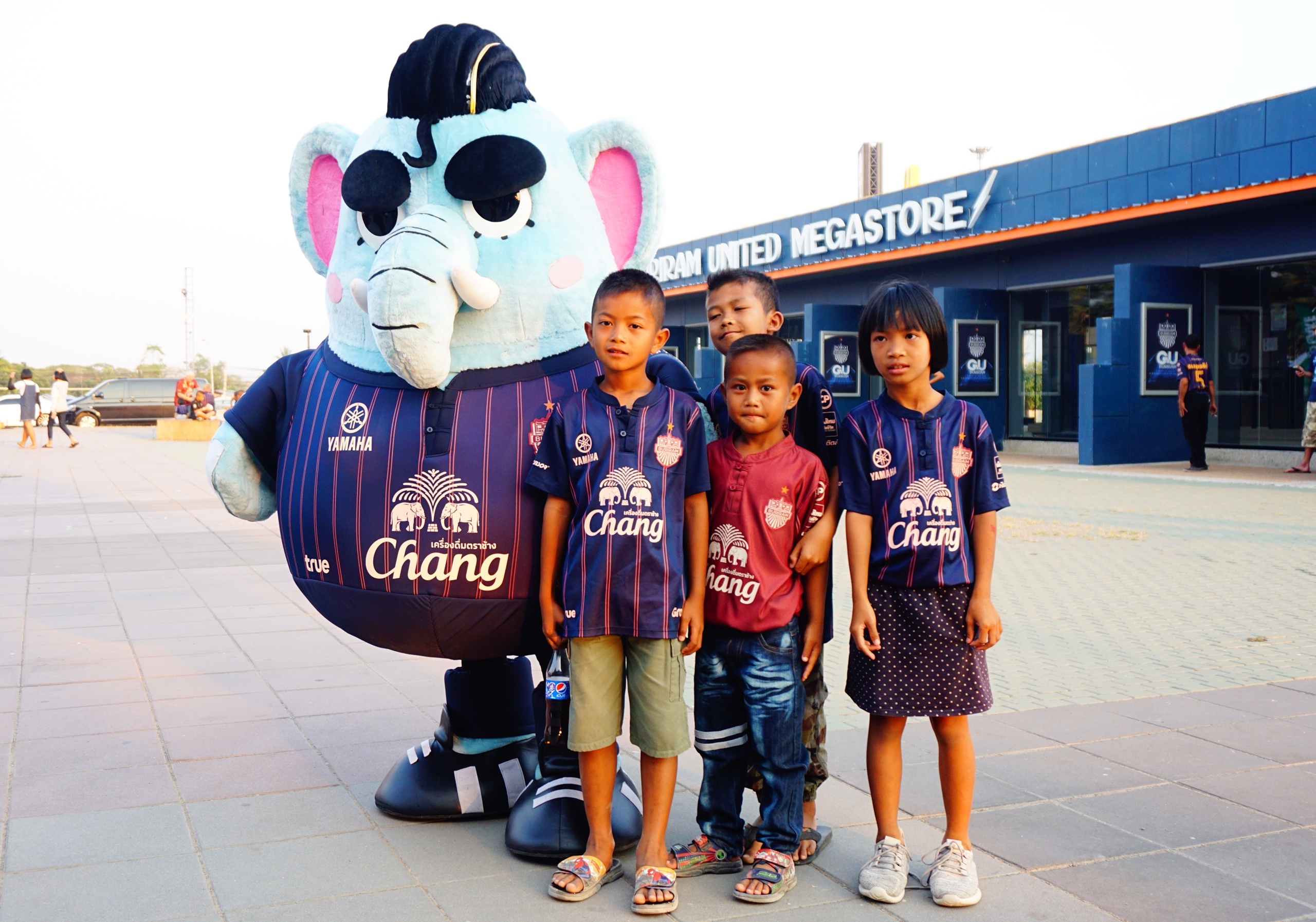 Luong Xuan Truong,  Buriram United,  Thai League anh 5