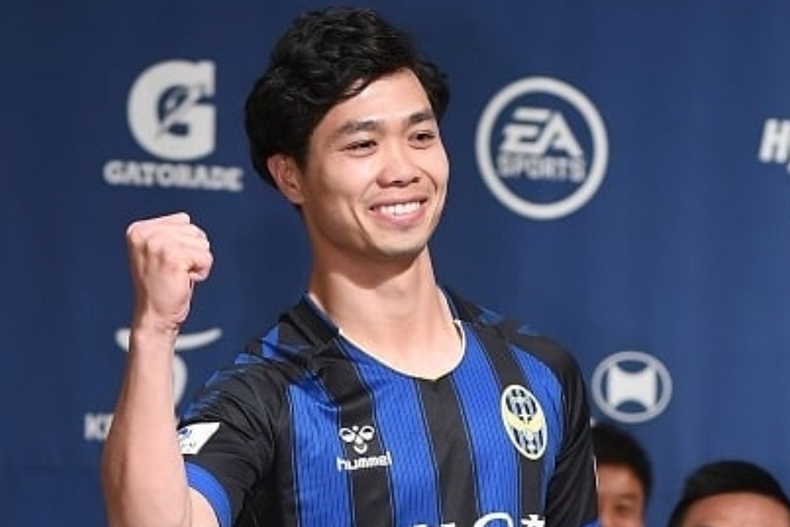 Cong Phuong duoc phong vien Han Quoc san don hinh anh