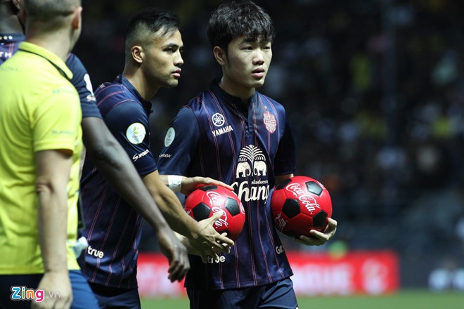 Luong Xuan Truong,  Buriram United,  co hoi ra san,  Suphanburi,  Thai League anh 1