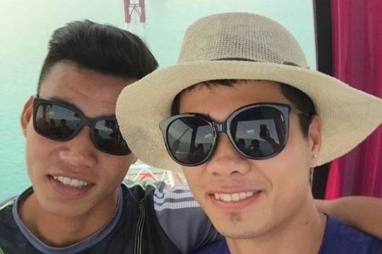 Van Thanh toi xem Incheon, Cong Phuong ngoi ngoai ca tran hinh anh