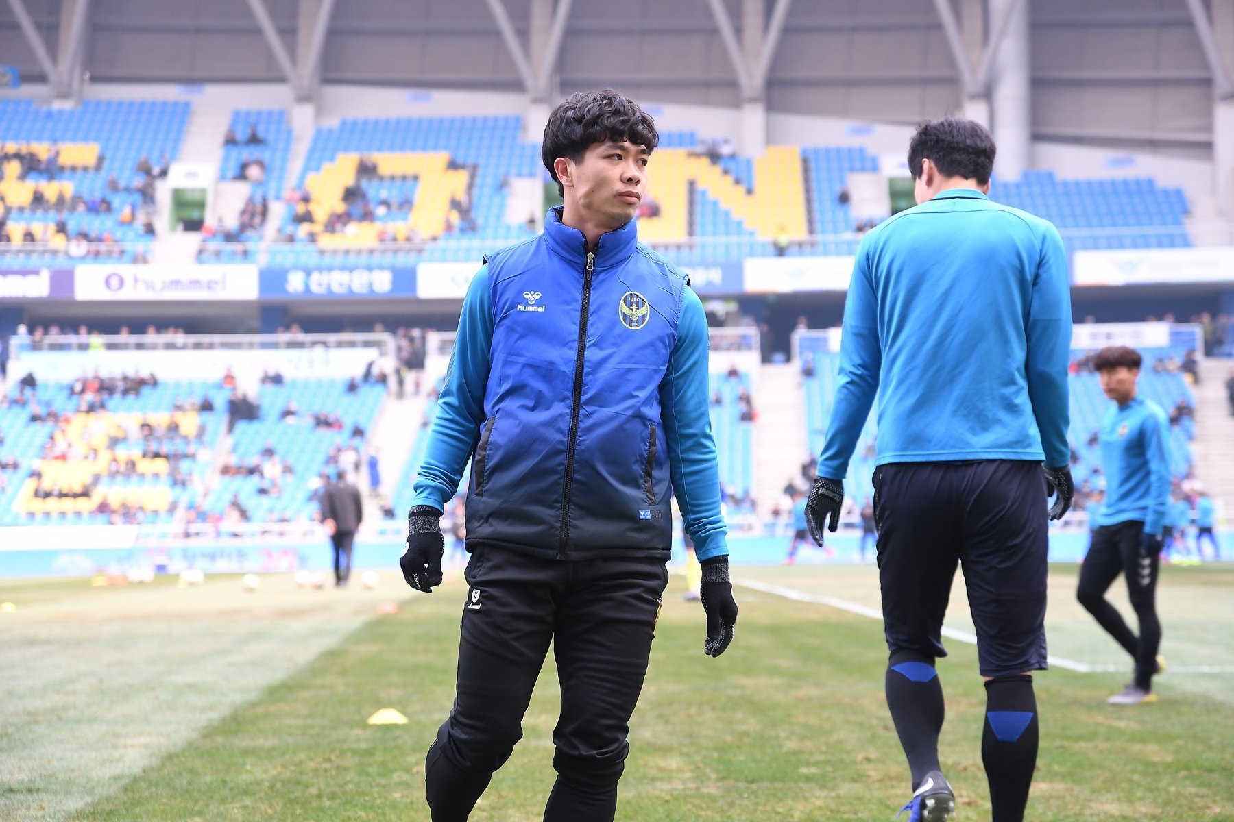 Cong Phuong,  Incheon United,  doi tuyen Viet Nam,  Jeju United anh 2