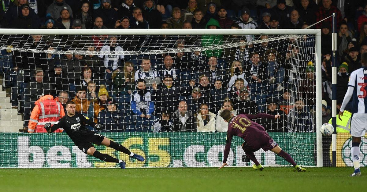 cựu cầu thủ Manchester City, Swansea City, Bersant Celina, sút penalty ảnh 1 cuu cau thu Manchester City, Swansea City, Bersant Celina, sut penalty anh 1