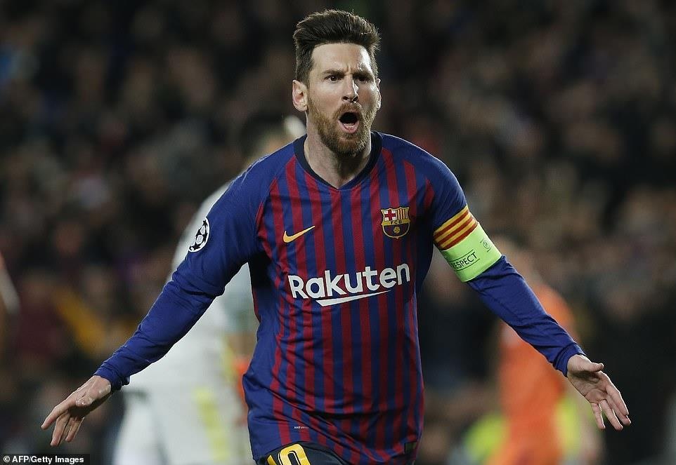 HLV Barcelona: 'Toi khong ngac nhien khi Messi thuc hien panenka' hinh anh