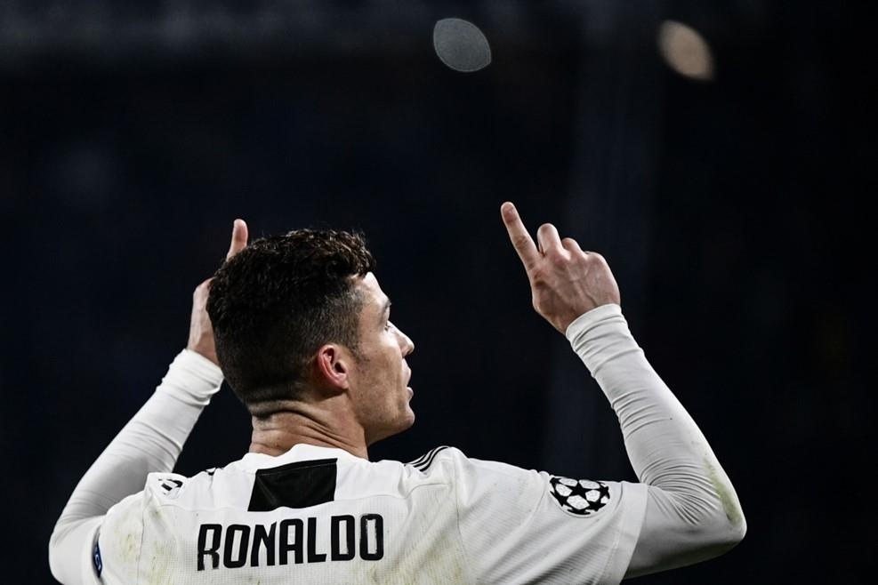 Co phieu Juventus tang chong mat sau khi Ronaldo lap hat-trick hinh anh