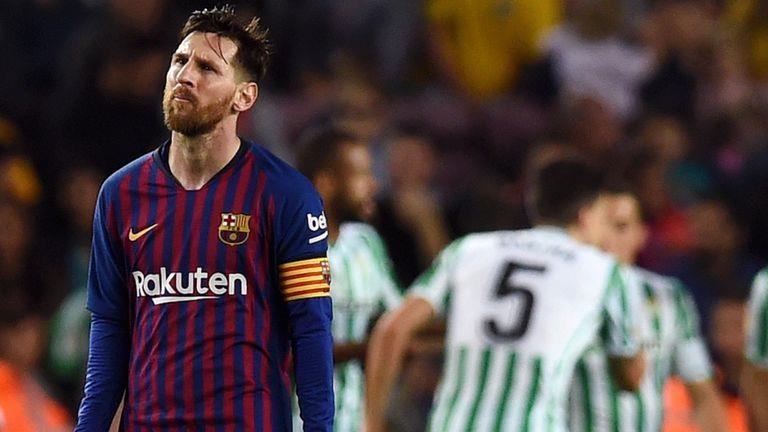 Lionel Messi,  Barcelona,  La Liga,  UDA Gramenet,  Segunda Catalana anh 1