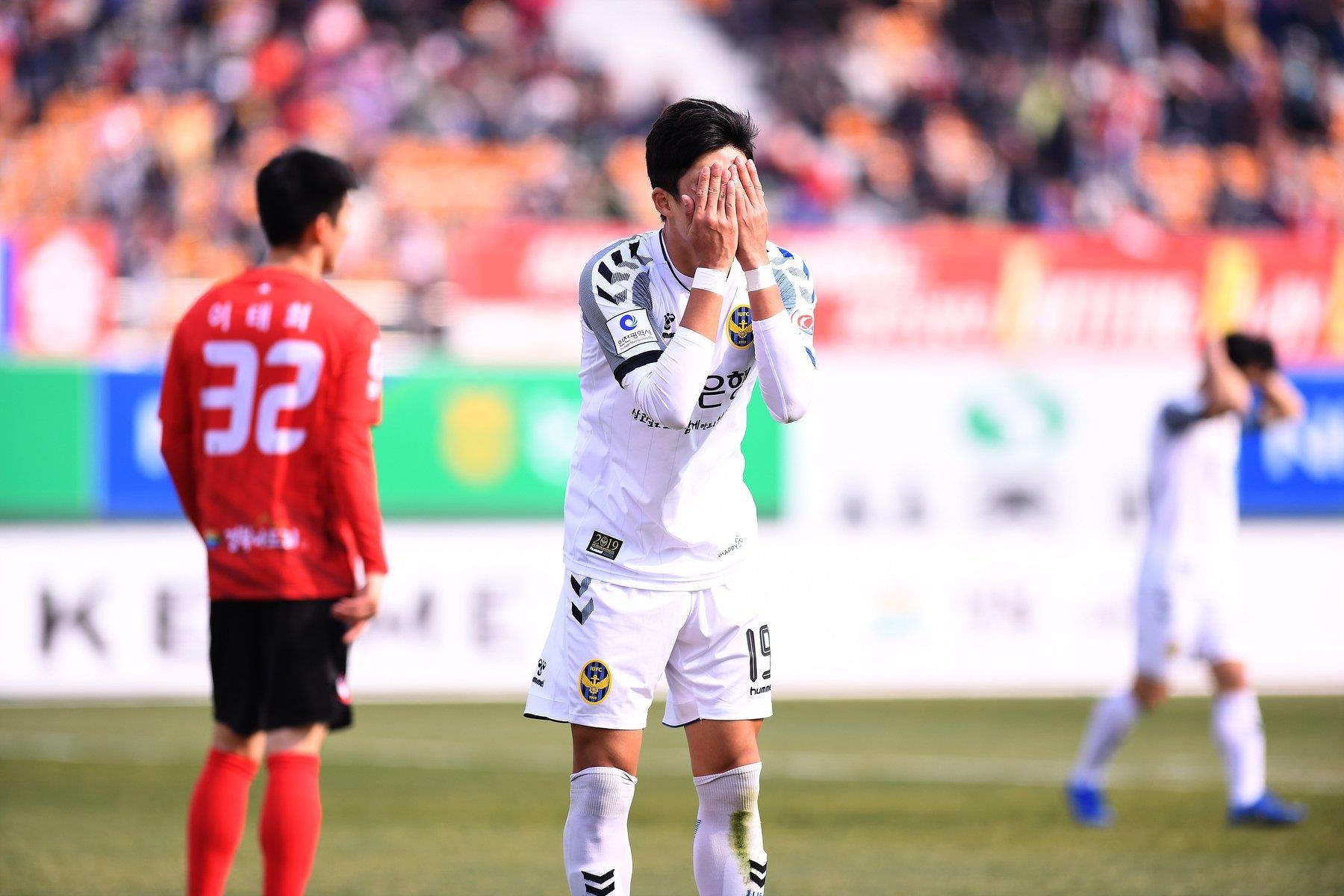 Cong Phuong,  Incheon United,  doi tuyen Viet Nam,  Sangju Sangmu,  K.League anh 8