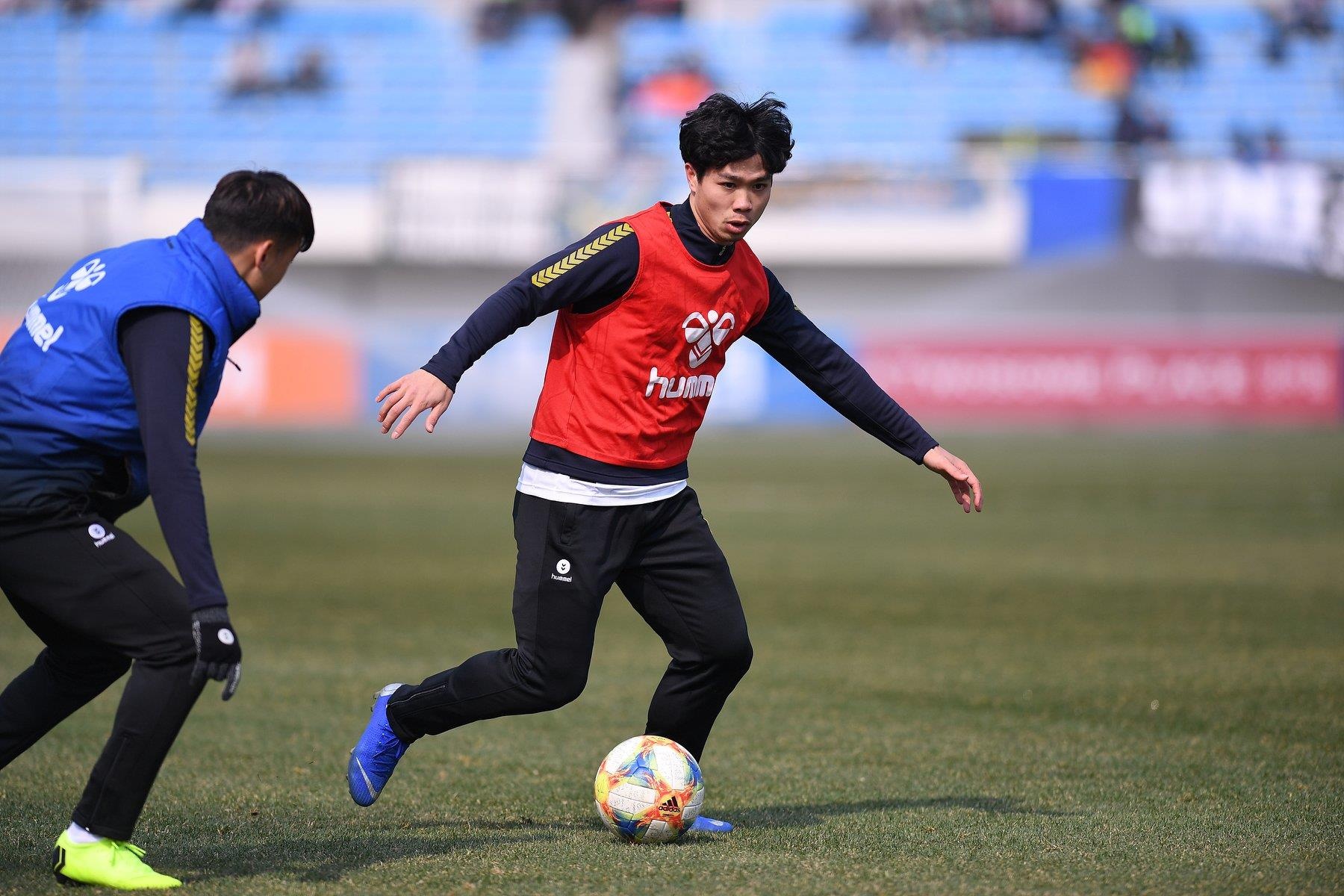 Cong Phuong,  Incheon United,  doi tuyen Viet Nam,  Sangju Sangmu,  K.League anh 4