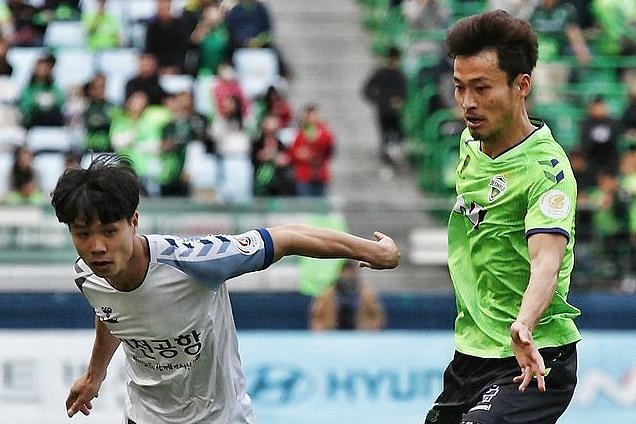 HLV Incheon benh vuc Cong Phuong sau tran thua thu 4 lien tiep hinh anh