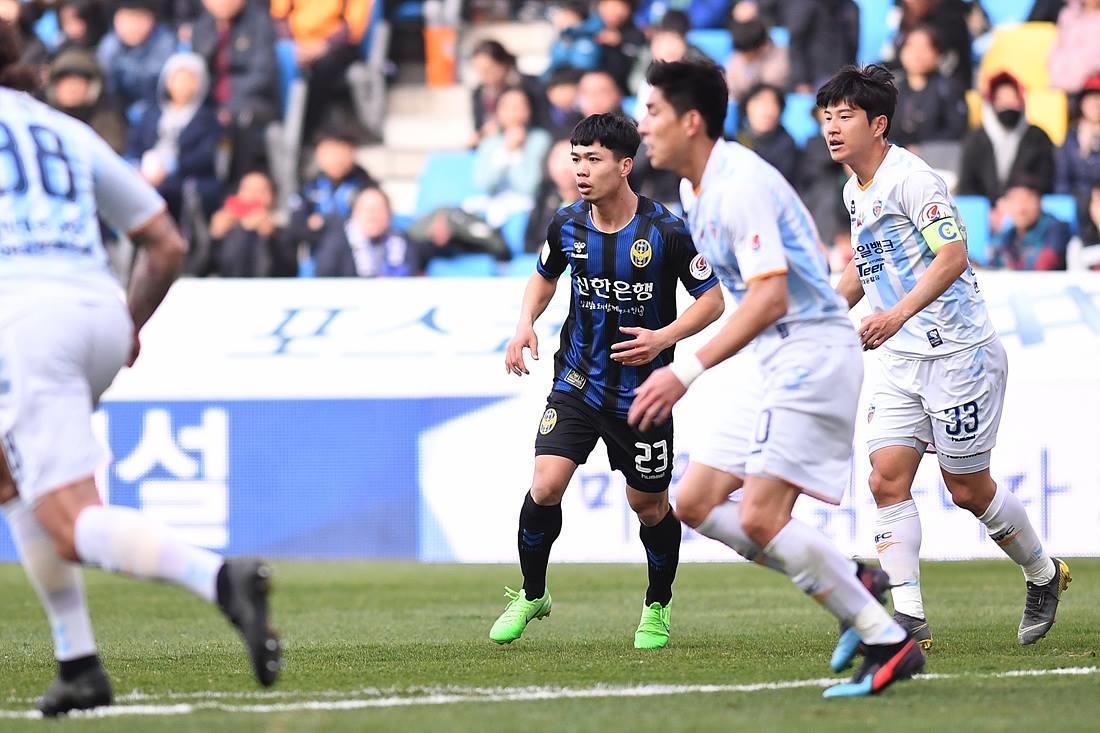 Công Phượng, Incheon United, Lim Joong-yong, K.League, Jorn Andersen ảnh 2 Cong Phuong, Incheon United, Lim Joong-yong, K.League, Jorn Andersen anh 2