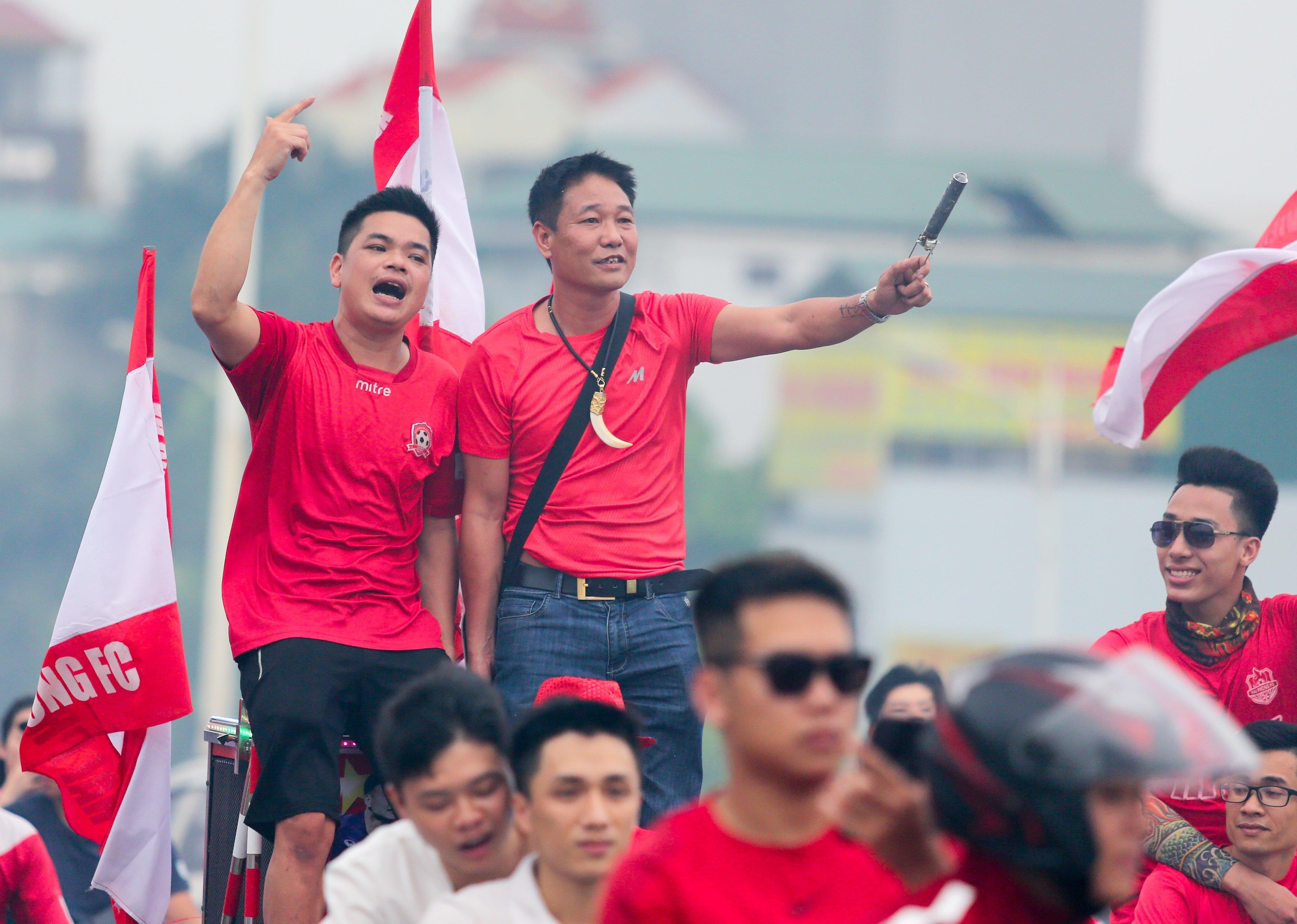 CDV Hai Phong,  CLB Hai Phong,  CLB Ha Noi,  V.League anh 3