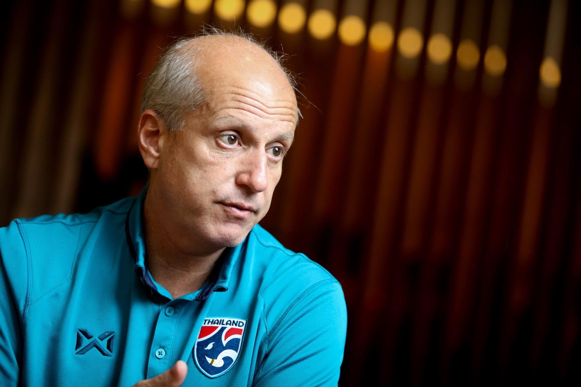 HLV Alexandre Gama, U23 Thái Lan, Supachai Jaided, Trần Đình Trọng, U23 Việt Nam ảnh 2 HLV Alexandre Gama, U23 Thai Lan, Supachai Jaided, Tran Dinh Trong, U23 Viet Nam anh 2