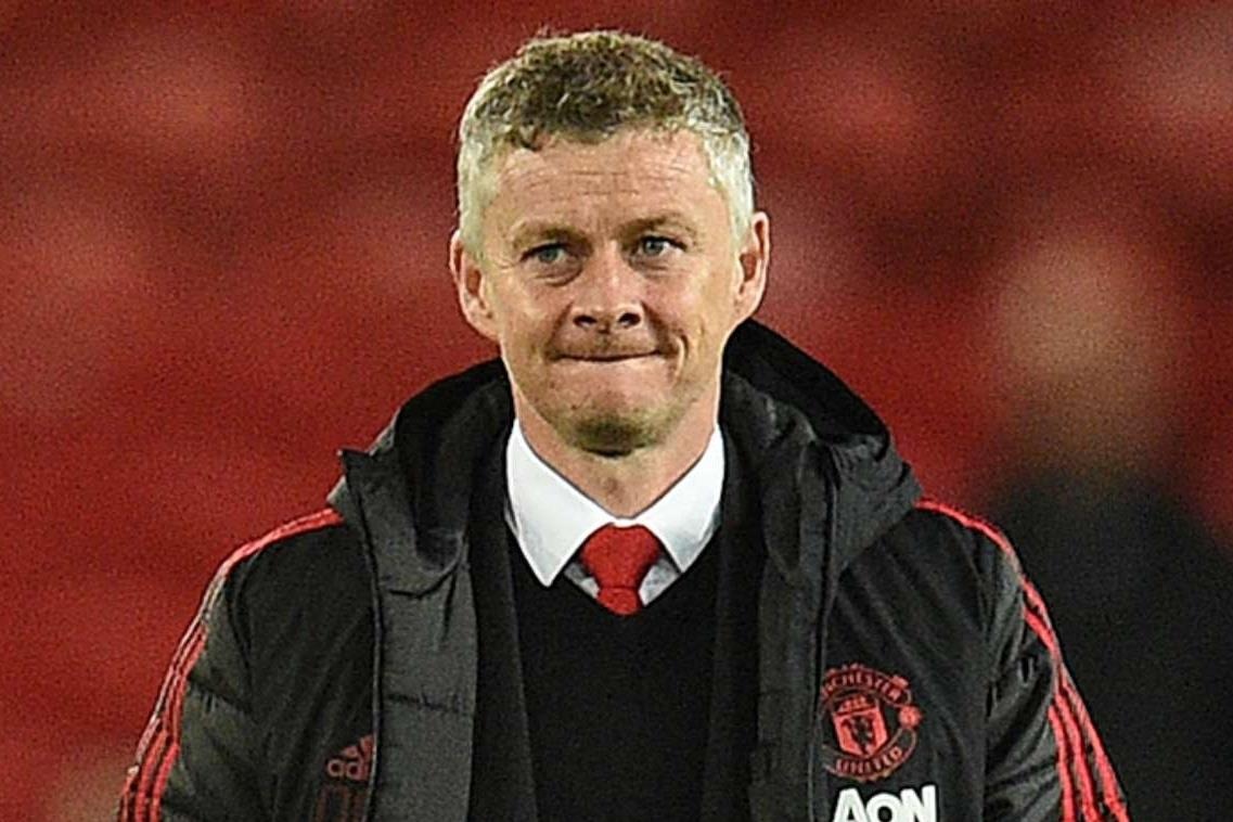 Wenger canh bao MU se gap kho o ky chuyen nhuong mua he hinh anh