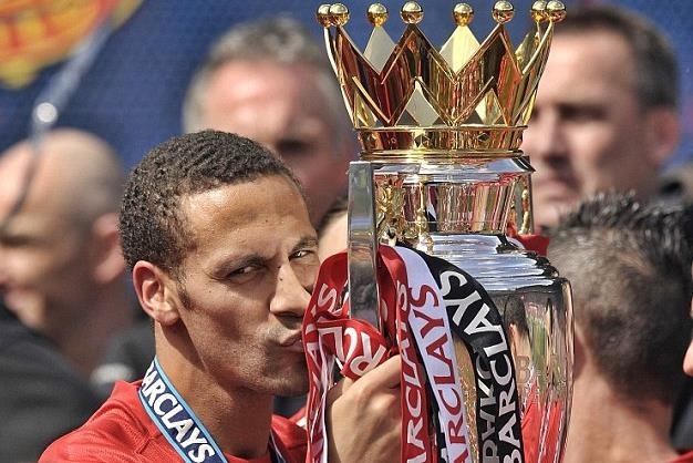 MU moi Rio Ferdinand ve lam giam doc the thao hinh anh