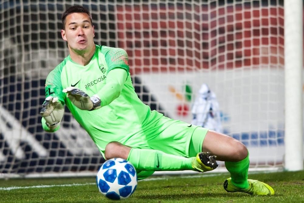 Filip Nguyen ke ve muc kho, tuoi tho va su ky thi o CH Czech hinh anh