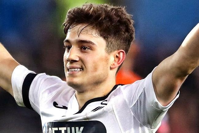 Man United sap co ban hop dong dau tien duoi thoi Solskjaer hinh anh