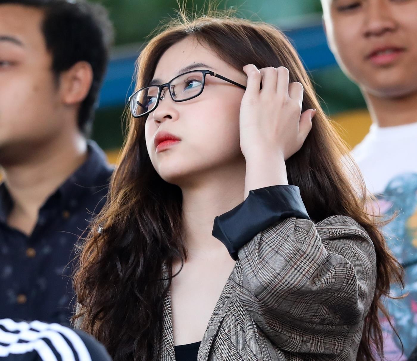 Quang Hai,  ban gai Quang Hai,  Nhat Le,  King's Cup,  doi tuyen Viet Nam anh 2