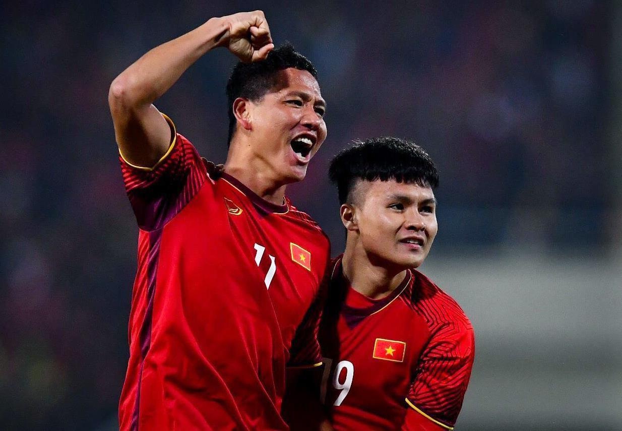 Cong Phuong,  Tran Nguyen Manh,  Anh Duc,  Tuan Anh,  Van Thanh,  King's Cup,  doi tuyen Viet Nam anh 8