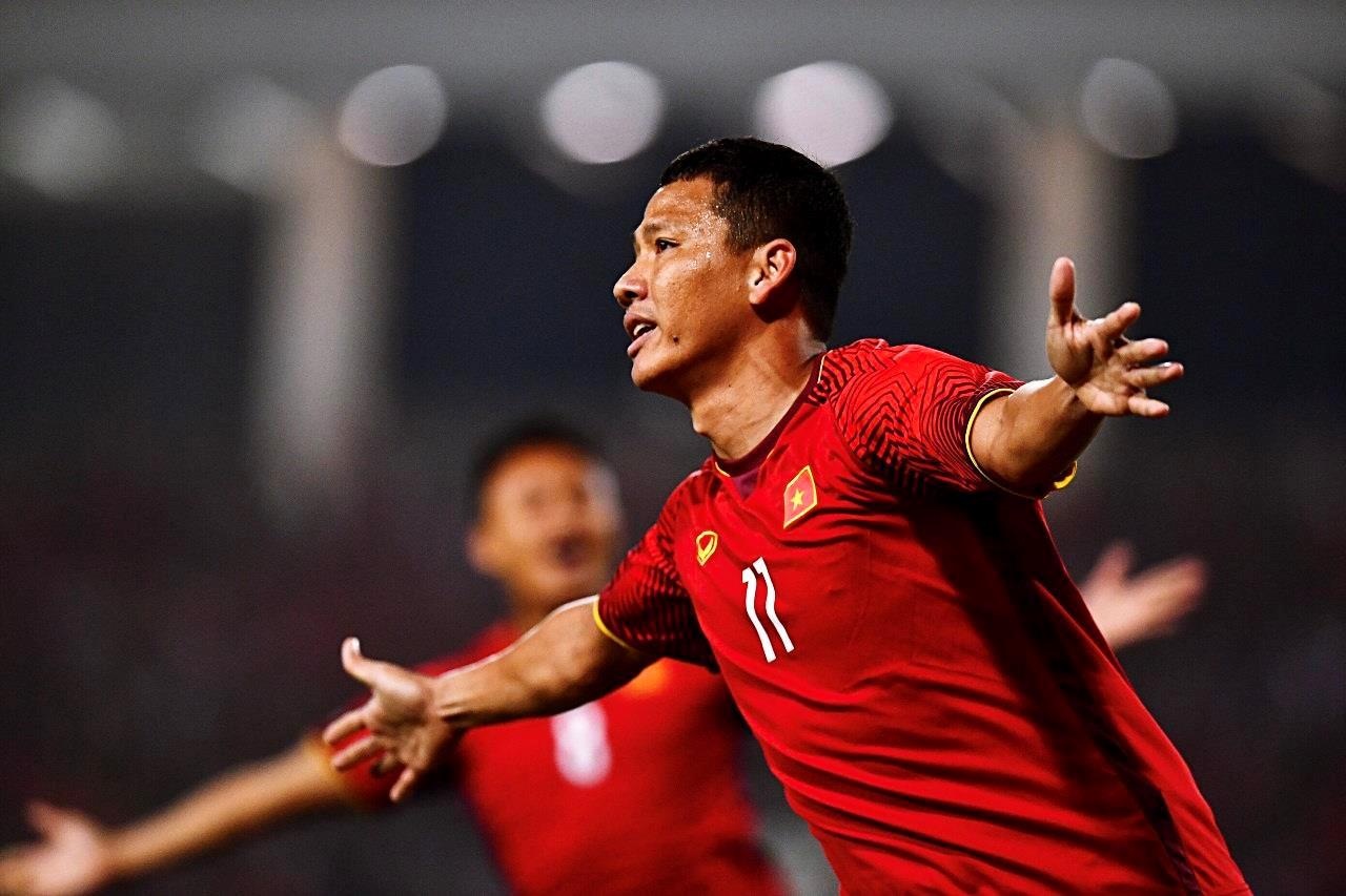 Cong Phuong,  Tran Nguyen Manh,  Anh Duc,  Tuan Anh,  Van Thanh,  King's Cup,  doi tuyen Viet Nam anh 7