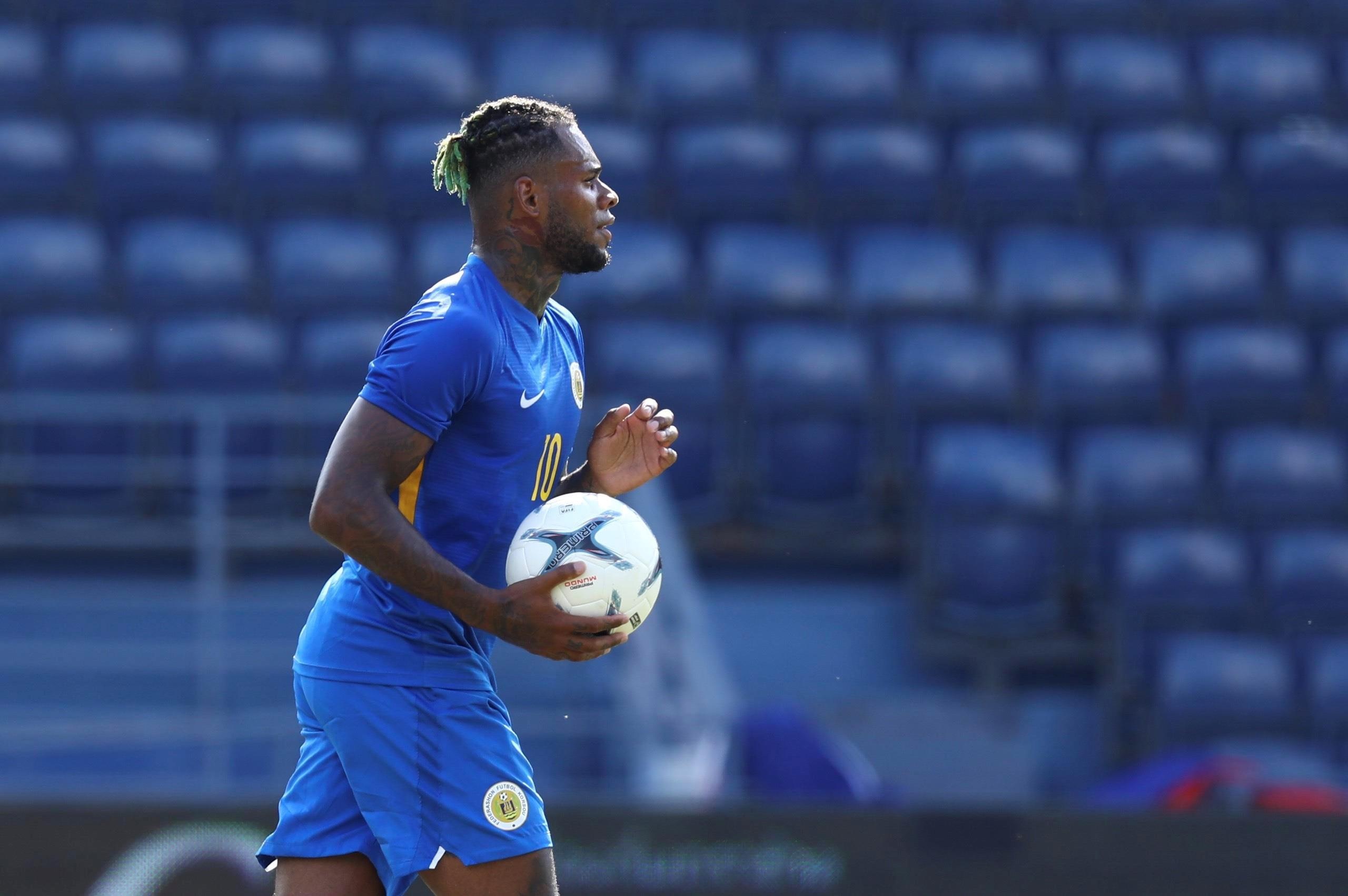 đội tuyển Việt Nam, Ngoại hạng Anh, King's Cup, Curacao, Leandro Bacuna ảnh 1 doi tuyen Viet Nam, Ngoai hang Anh, King's Cup, Curacao, Leandro Bacuna anh 1