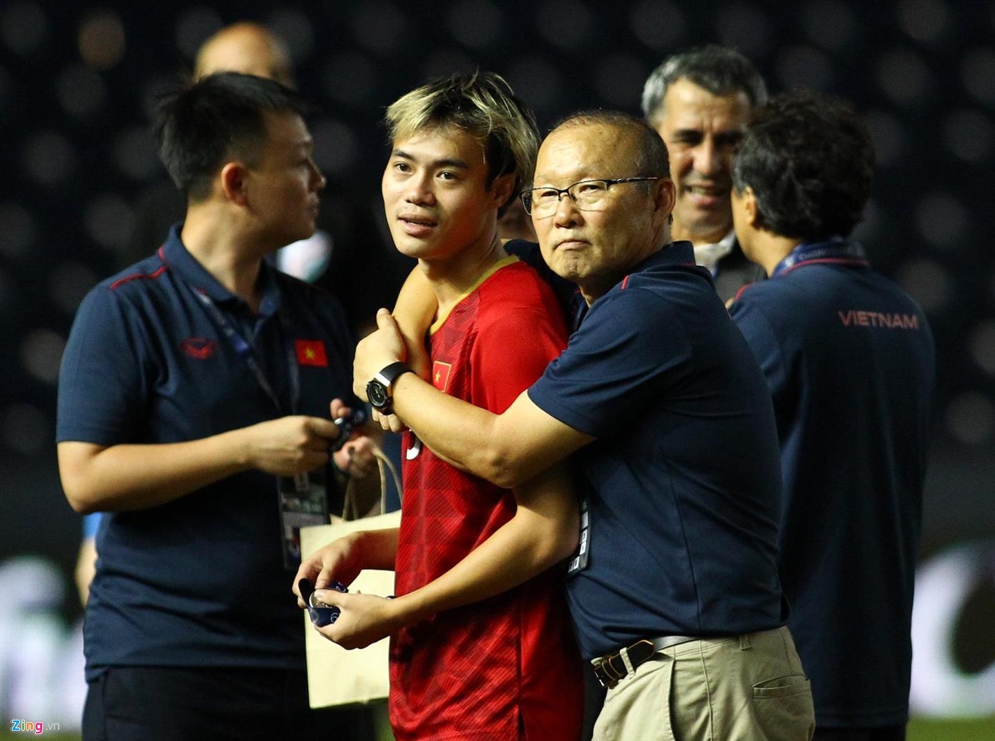 HLV Yoo Sang-chul,  doi tuyen Viet Nam,  King's Cup 2019,  HLV Park Hang-seo anh 2