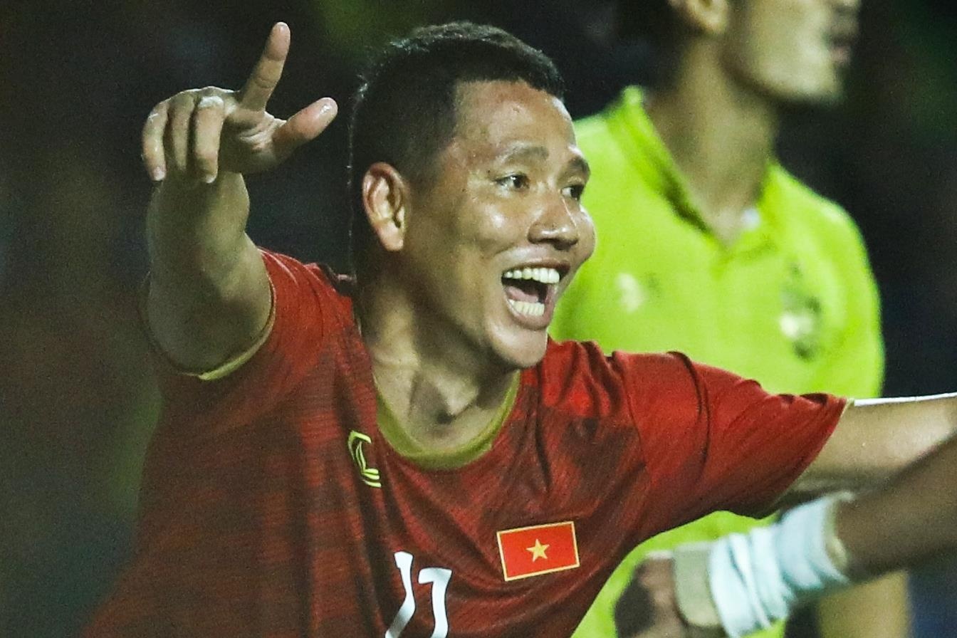 Bao Thai Lan xau ho vi that bai kep truoc bong da Viet Nam va An Do hinh anh