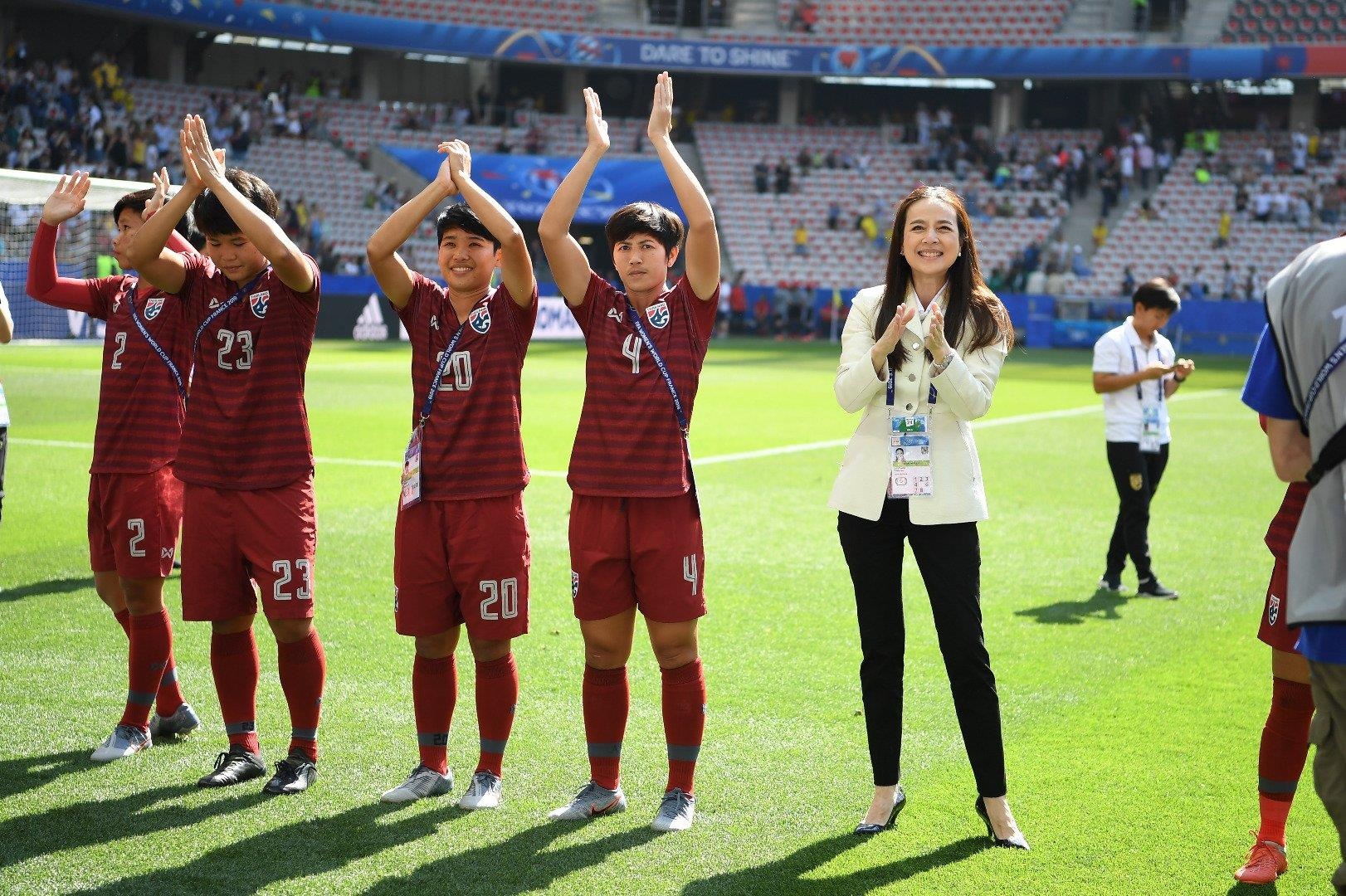 HLV Nualphan Lamsam,  doi tuyen nu Thai Lan,  World Cup nu 2019,  doi tuyen nu Thuy Dien anh 7