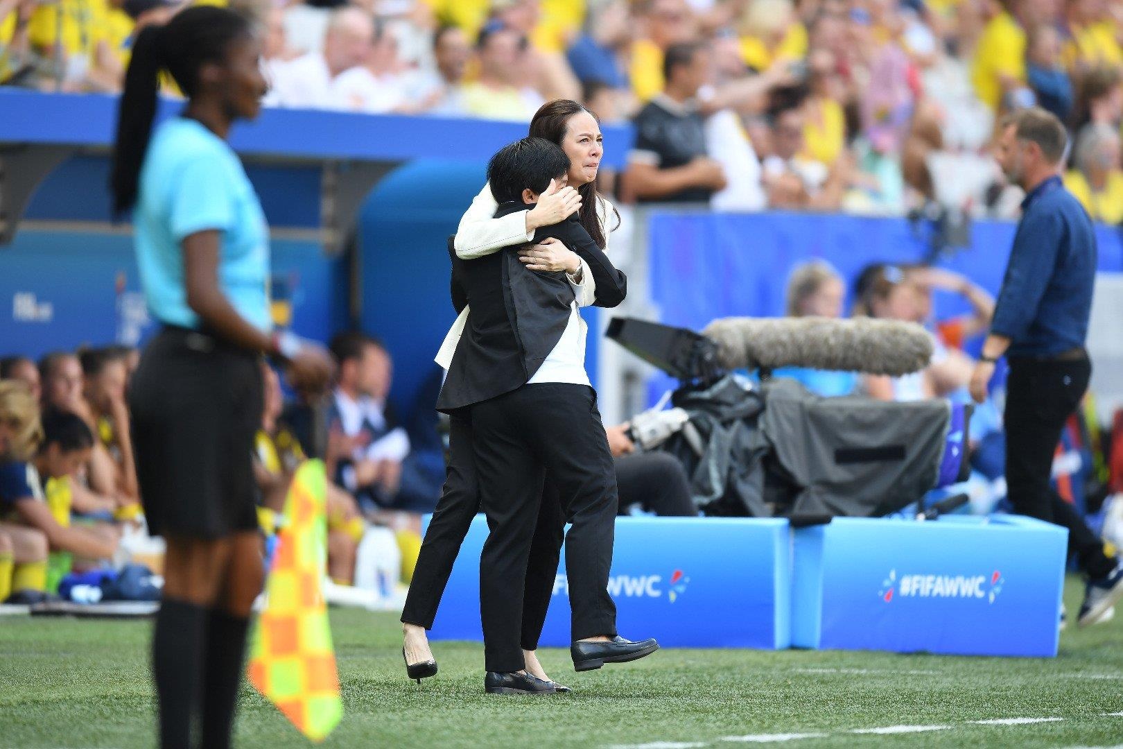 HLV Nualphan Lamsam,  doi tuyen nu Thai Lan,  World Cup nu 2019,  doi tuyen nu Thuy Dien anh 5