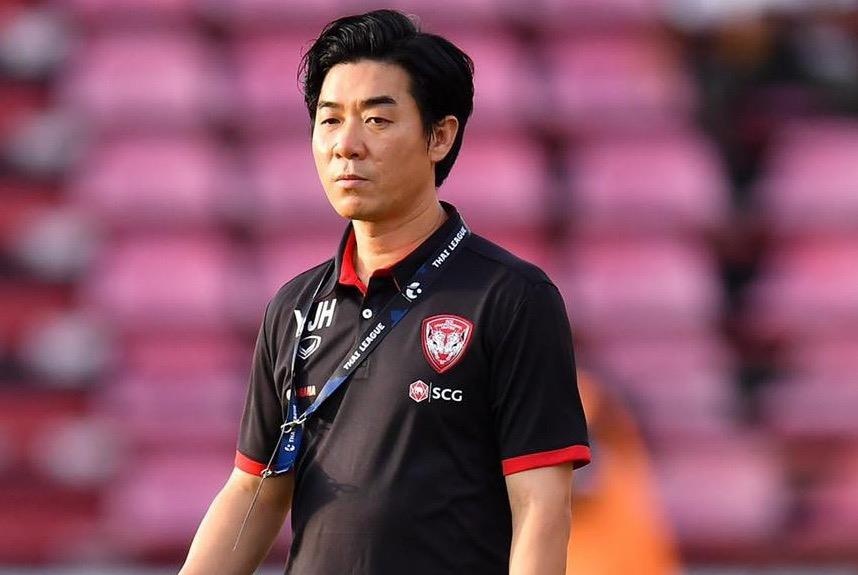 Bao Han Quoc hy vong co phien ban Park Hang-seo o Thai Lan hinh anh