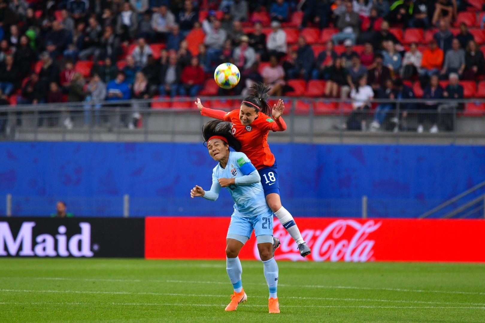 HLV Nualphan Lamsam,  doi tuyen nu Thai Lan,  World Cup nu 2019,  doi tuyen nu Chile anh 5