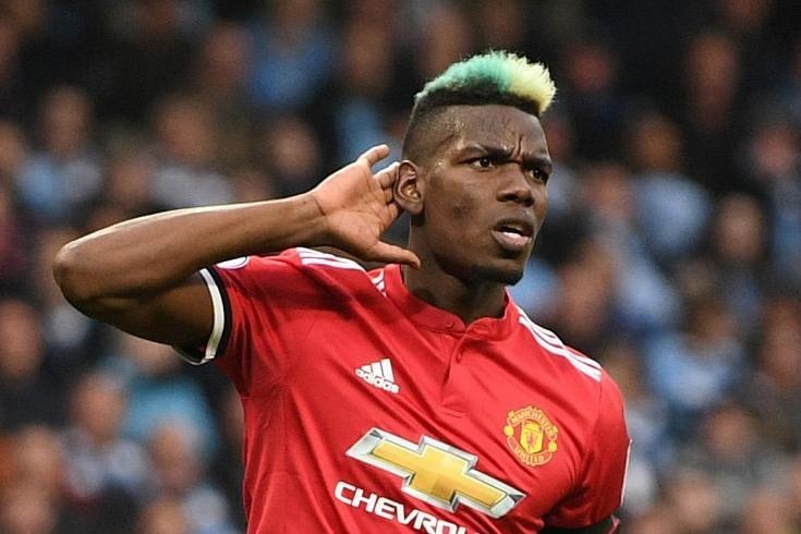 Man United se khong ban 'con ga de trung vang' Pogba hinh anh
