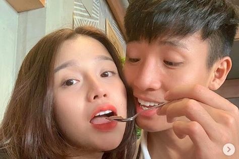 Bui Tien Dung va nhung lan bay to tinh cam mui man voi ban gai hinh anh