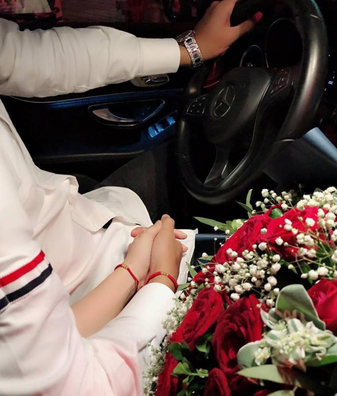 trung ve Bui Tien Dung an hoi,  ban gai Bui Tien Dung,  Nguyen Khanh Linh,  doi tuyen Viet Nam anh 4