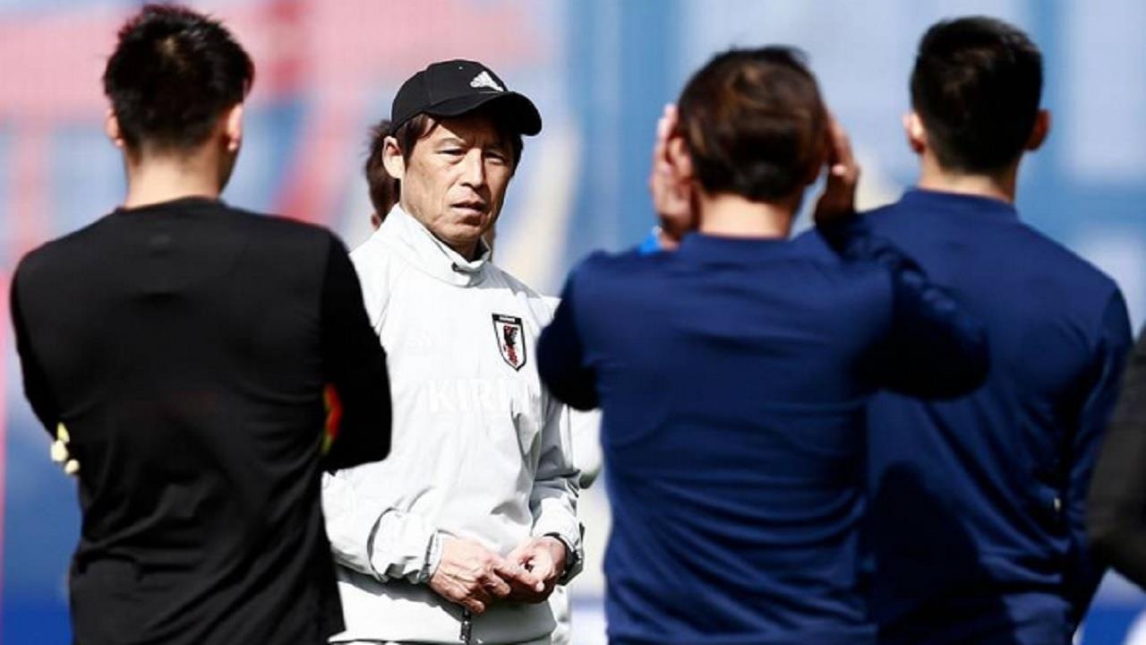 HLV Akira Nishino,  doi tuyen Thai Lan,  tan HLV doi tuyen Thai Lan,  HLV Nhat Ban du World Cup anh 6