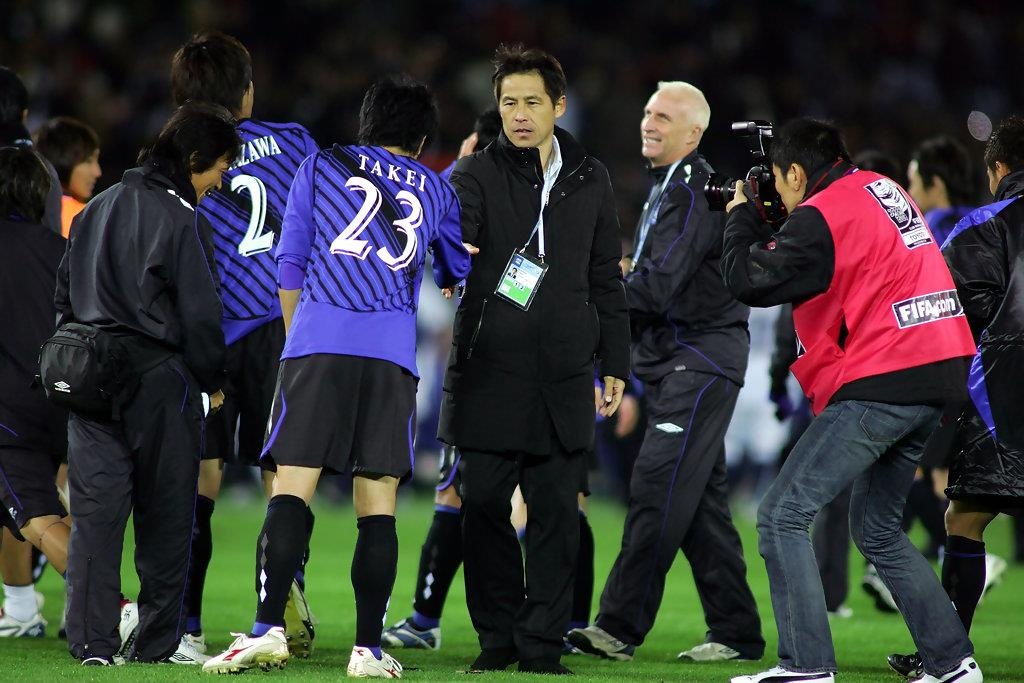 HLV Akira Nishino,  doi tuyen Thai Lan,  tan HLV doi tuyen Thai Lan,  HLV Nhat Ban du World Cup anh 8