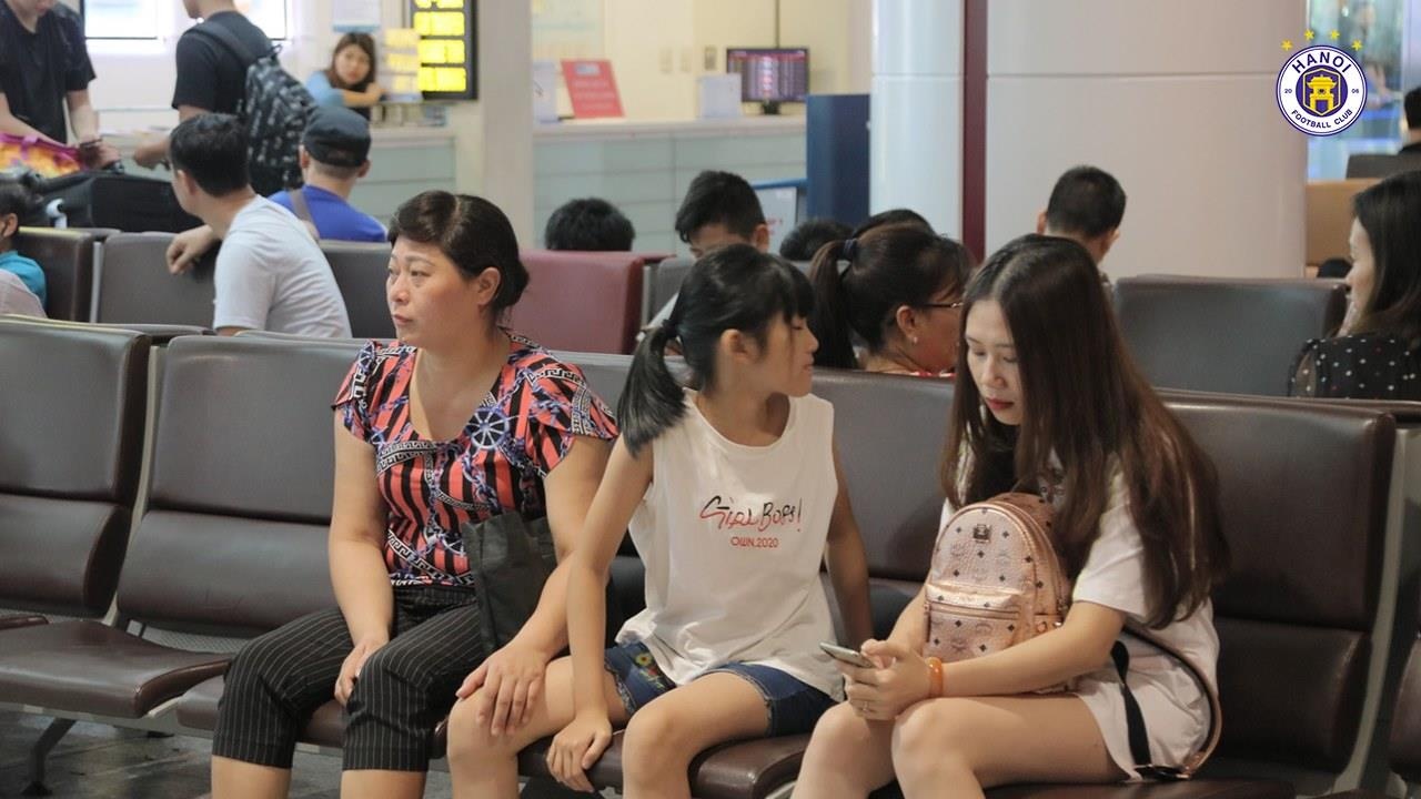 Đình Trọng phẫu thuật chấn thương, Trần Đình Trọng, CLB Hà Nội, Đình Trọng về nước, Đình Trọng chấn thương dây chằng ảnh 1 Dinh Trong phau thuat chan thuong, Tran Dinh Trong, CLB Ha Noi, Dinh Trong ve nuoc, Dinh Trong chan thuong day chang anh 1