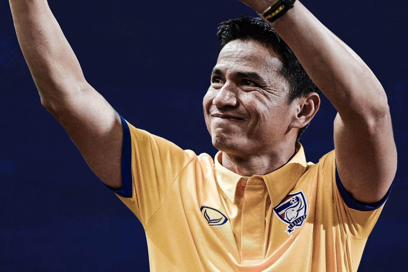 Kiatisak: 'Viet Nam va UAE la nhung doi thu khong qua kho' hinh anh